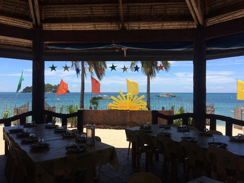 Se San Beach Resort-Isla De Gigantes Carles Buitenkant foto